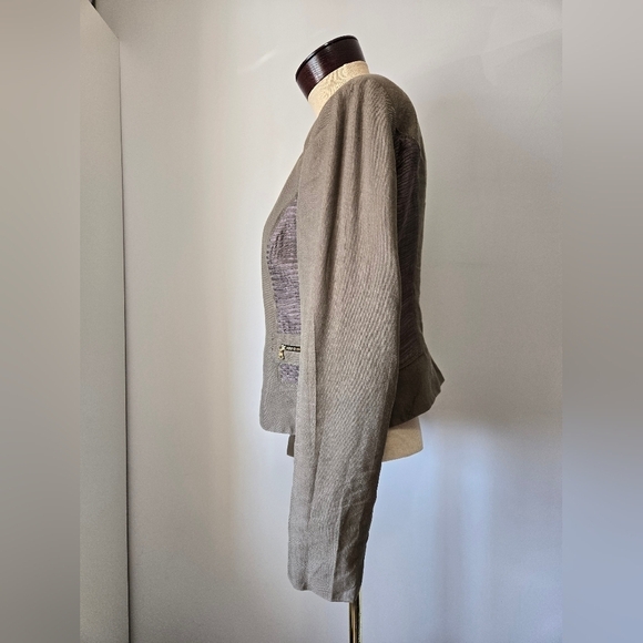 Teenflo Linen Taupe Waist Length Jacket. Size 10 - Picture 5 of 12